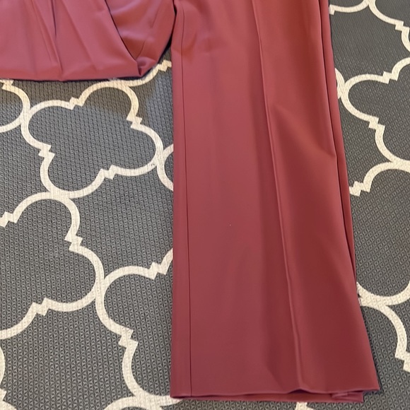 Dress pants - Picture 3 of 3